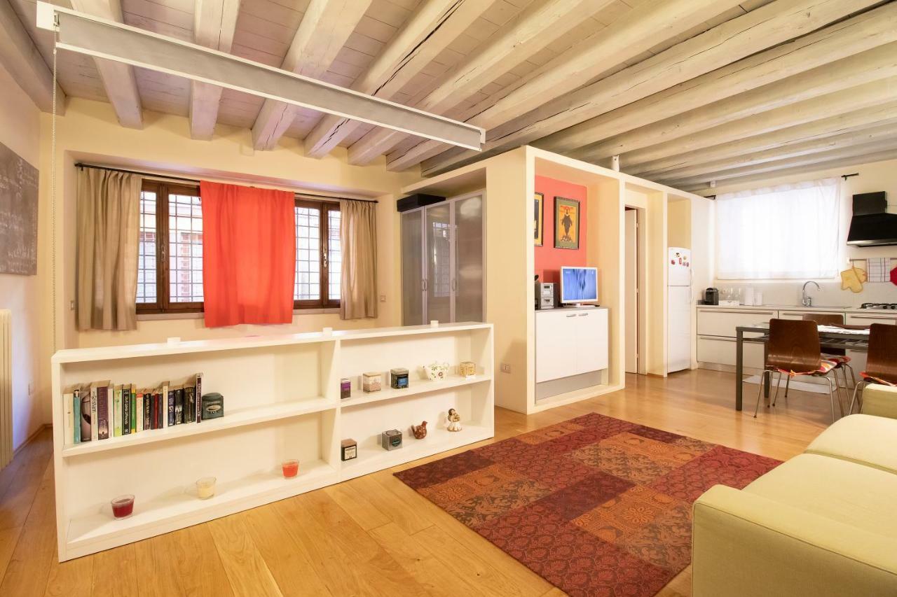 Lovely Apartment Sottoriva ヴェローナ エクステリア 写真