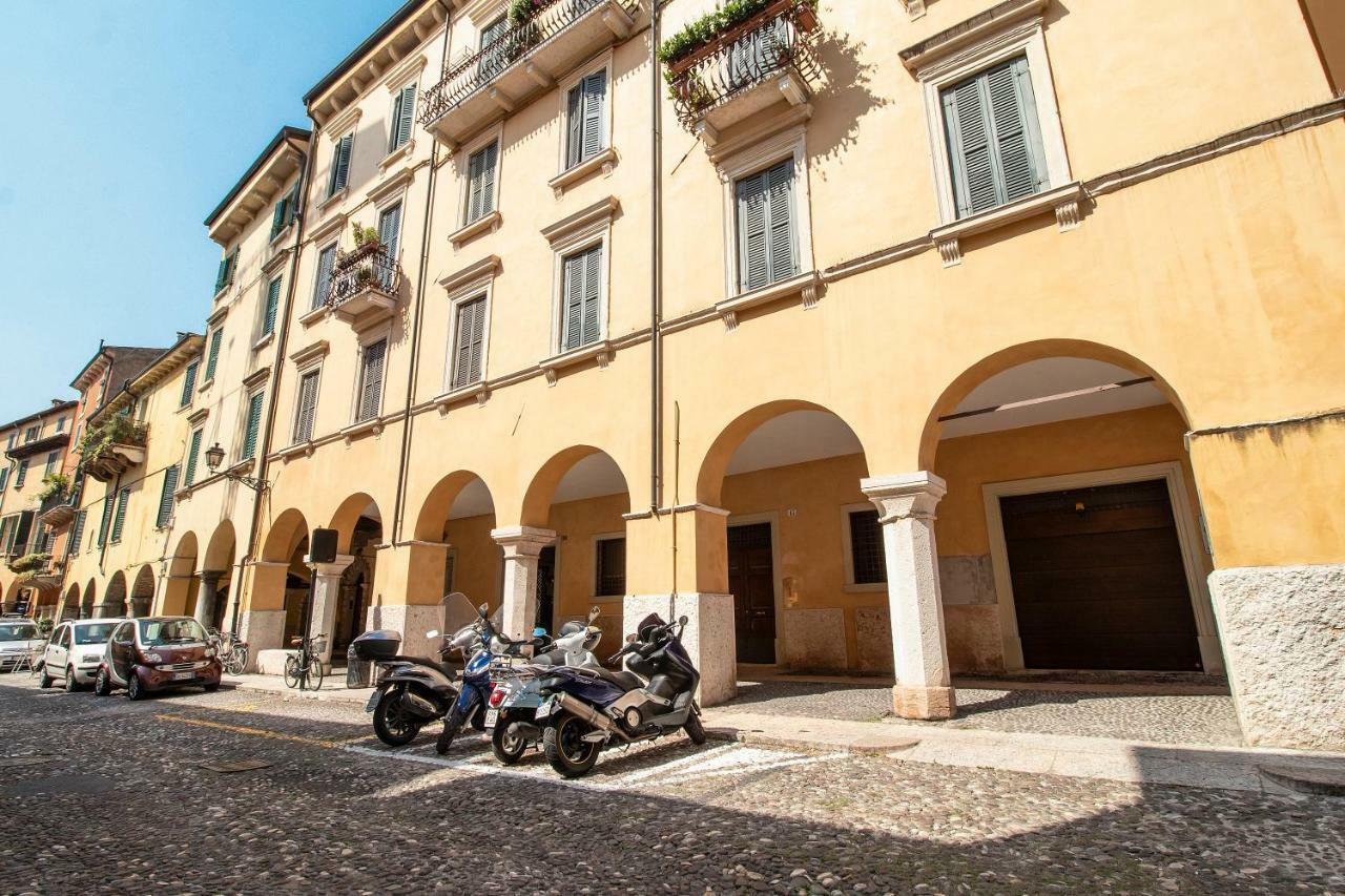 Lovely Apartment Sottoriva ヴェローナ エクステリア 写真