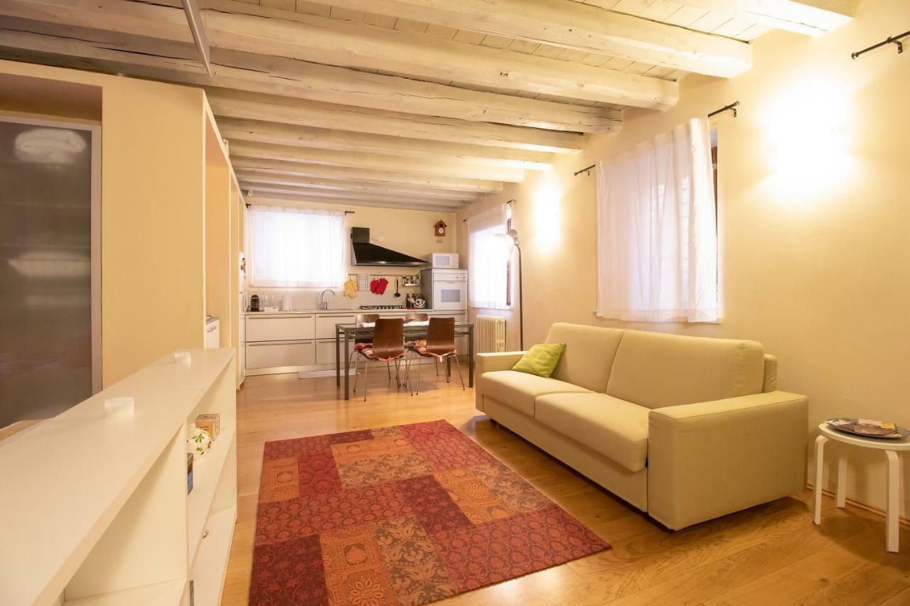 Lovely Apartment Sottoriva ヴェローナ エクステリア 写真